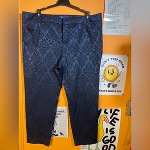 Old Navy Blue and Black Patterned pixie mid rise Pants